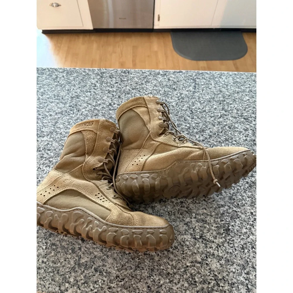 Rocky S2V Special Ops Boots Mens 10W Coyote Brown Good Tactical Vibram RKC050